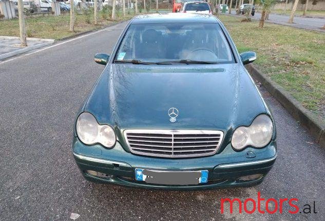 2001' Mercedes-Benz C-Class photo #3