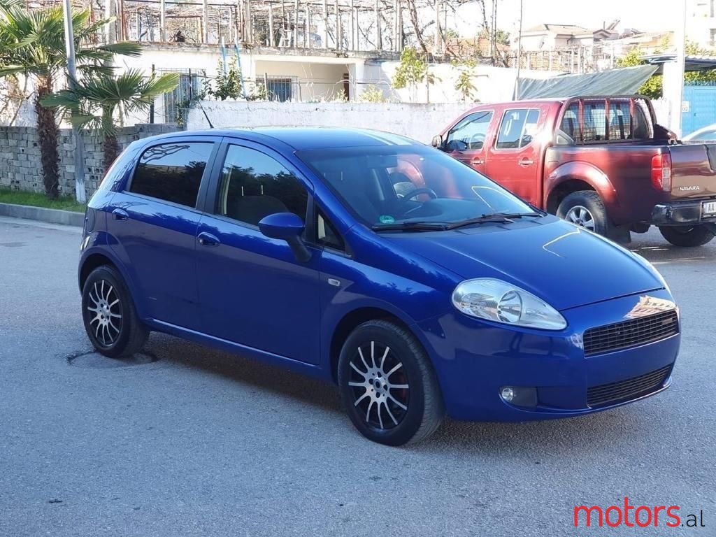 2008' Fiat Grande Punto photo #5