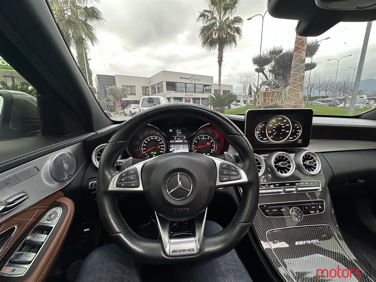 2015' Mercedes-Benz C 63 AMG photo #5