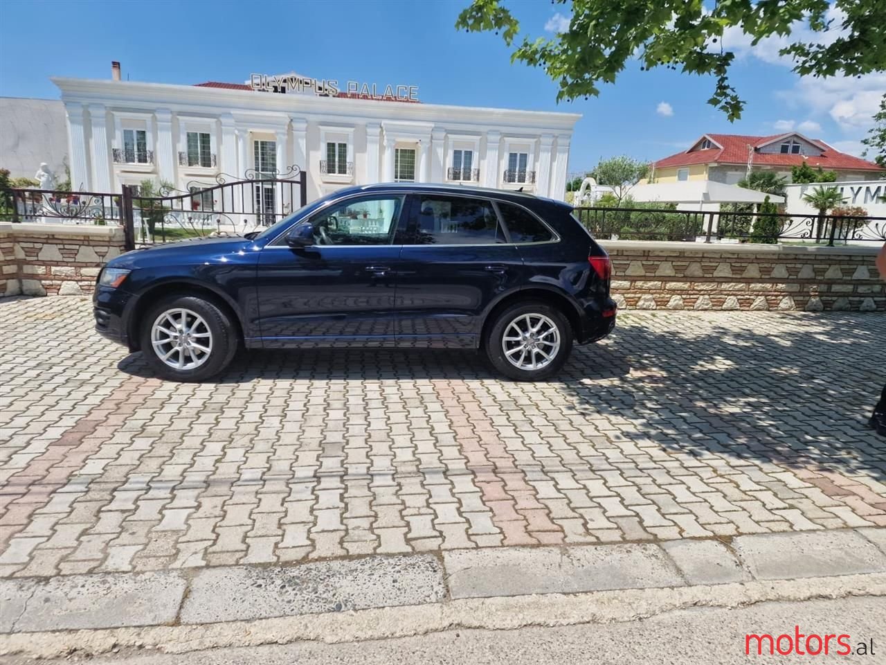 2011' Audi Q5 photo #4