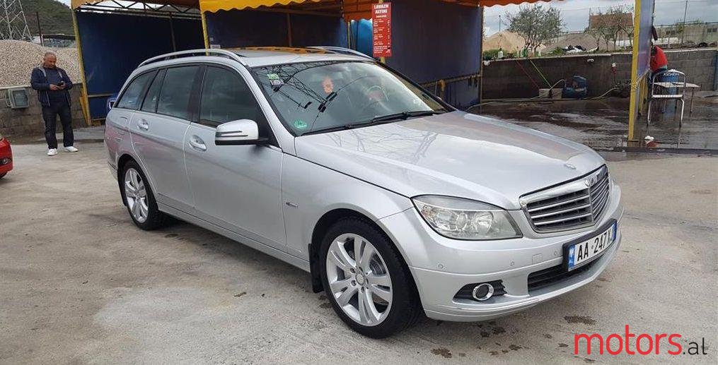 2010' Mercedes-Benz C 220 photo #1