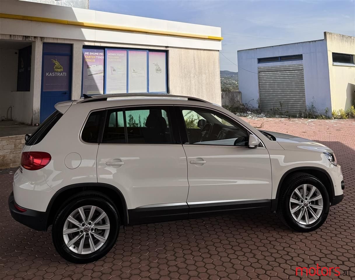 2013' Volkswagen Tiguan photo #4