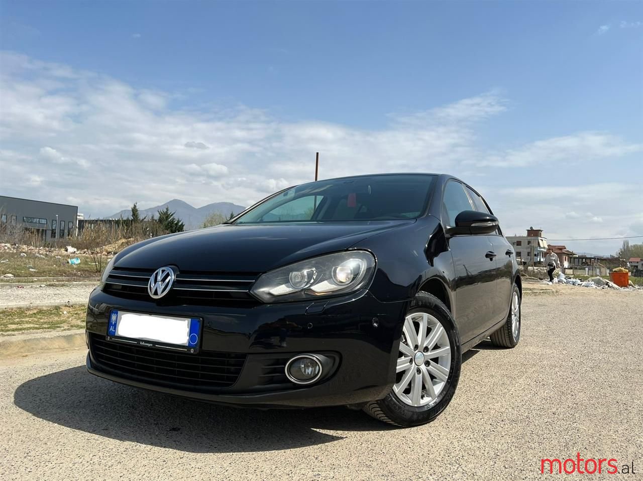 2010' Volkswagen Golf photo #1