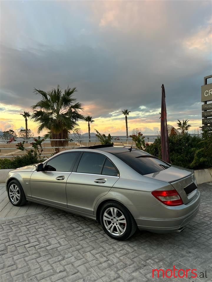 2009' Mercedes-Benz C 200 photo #4