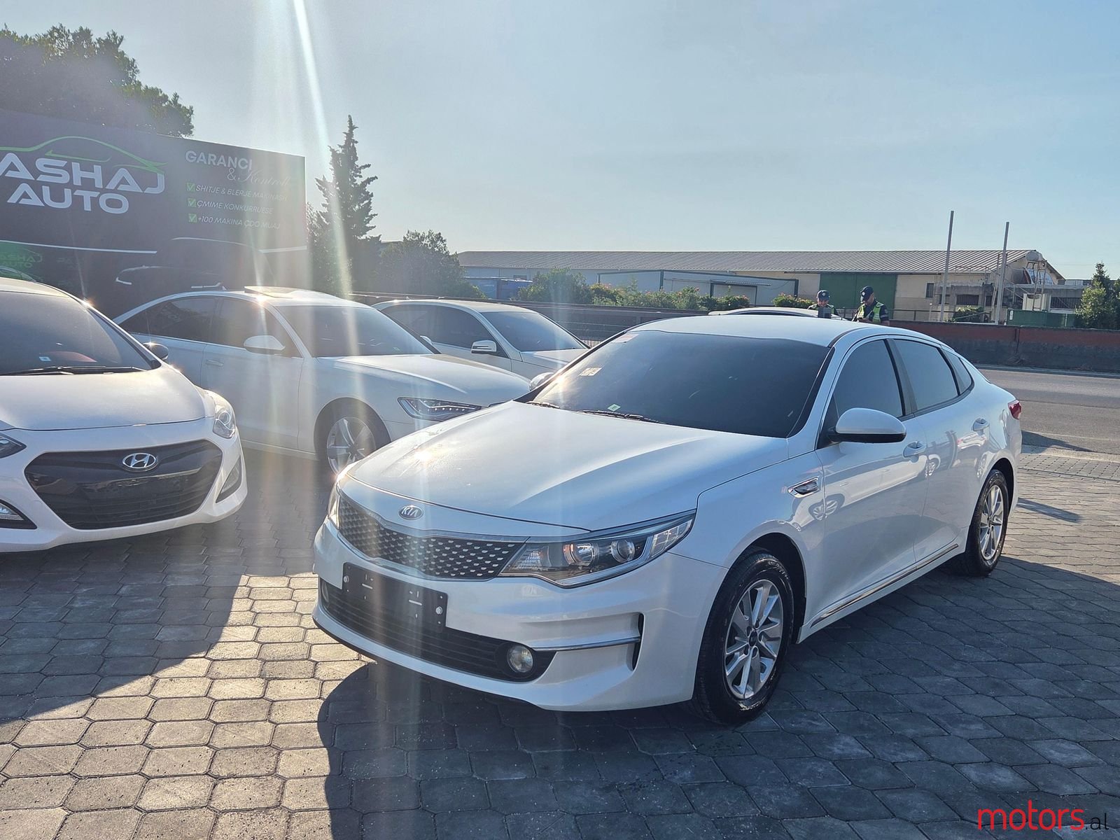 2016' Kia K5 photo #2