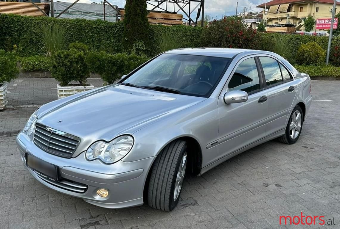 2005' Mercedes-Benz C 200 photo #4