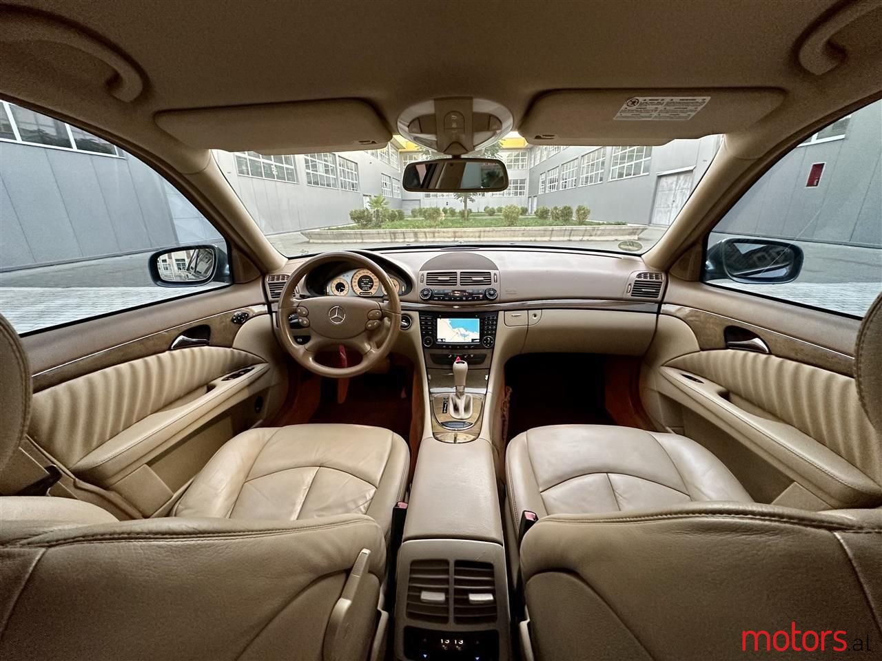 2008' Mercedes-Benz E 320 photo #6