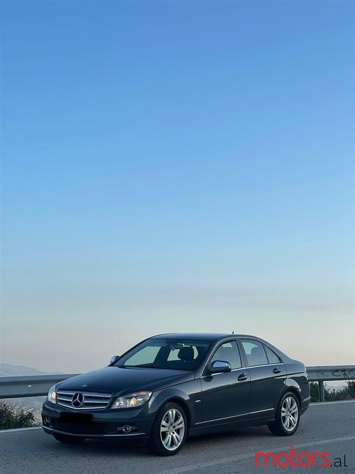 2008' Mercedes-Benz C 220 photo #1