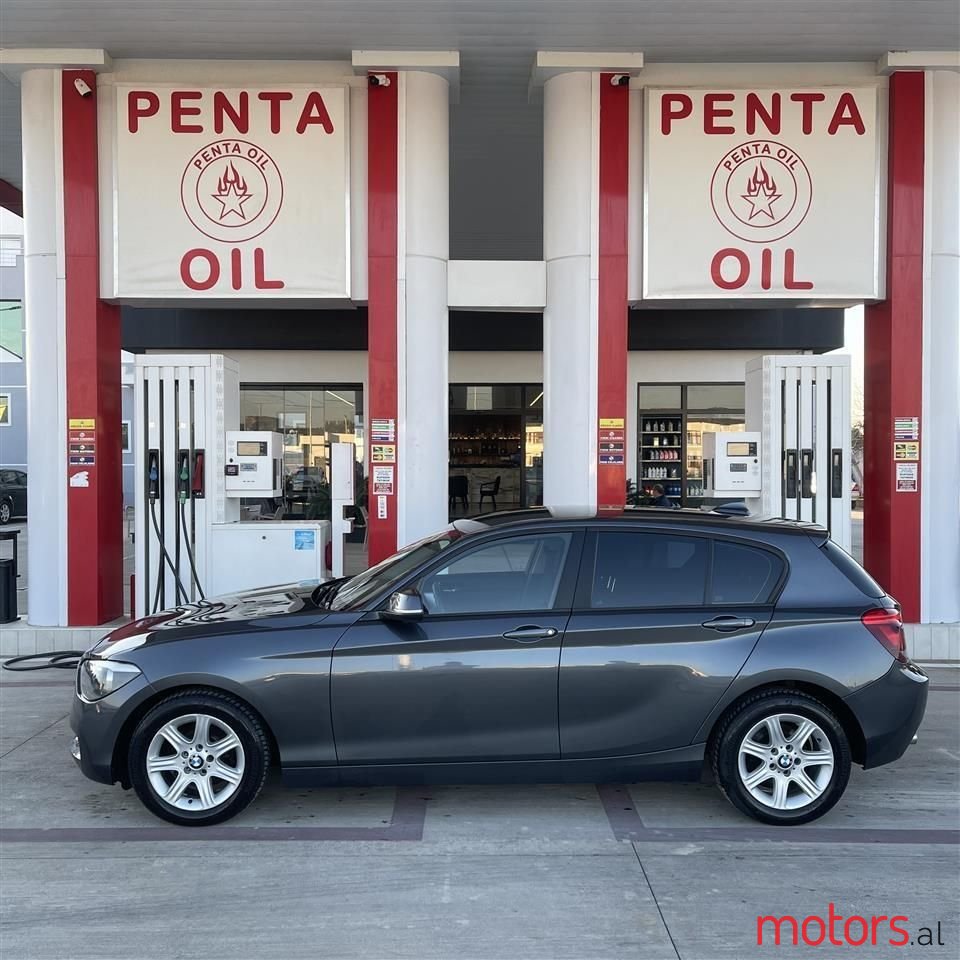 2012' BMW 120 photo #2