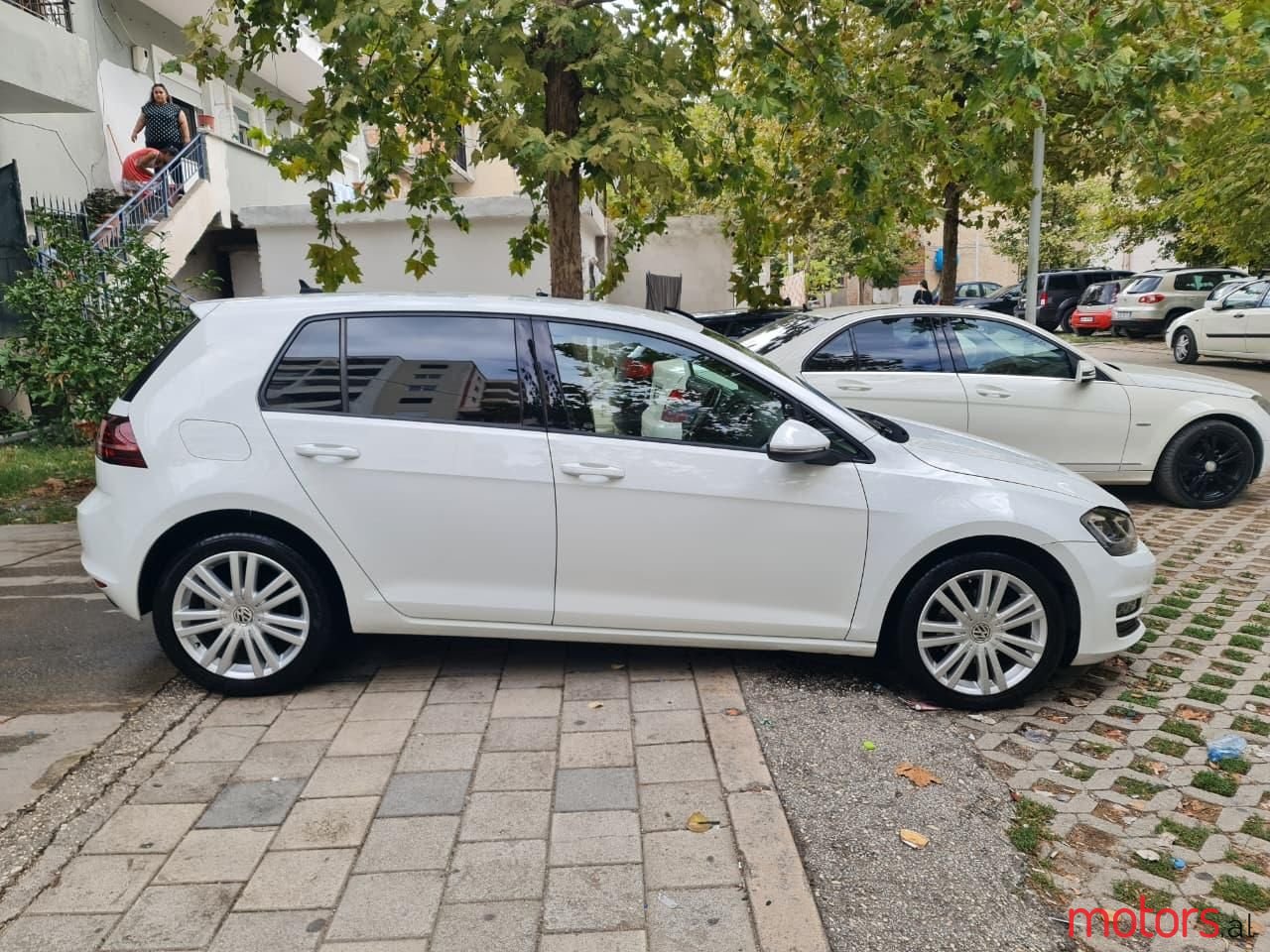2015' Volkswagen Golf photo #2