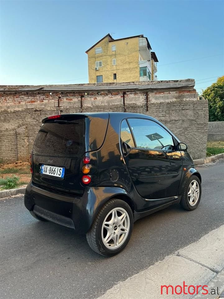 2001' Smart Fortwo photo #5