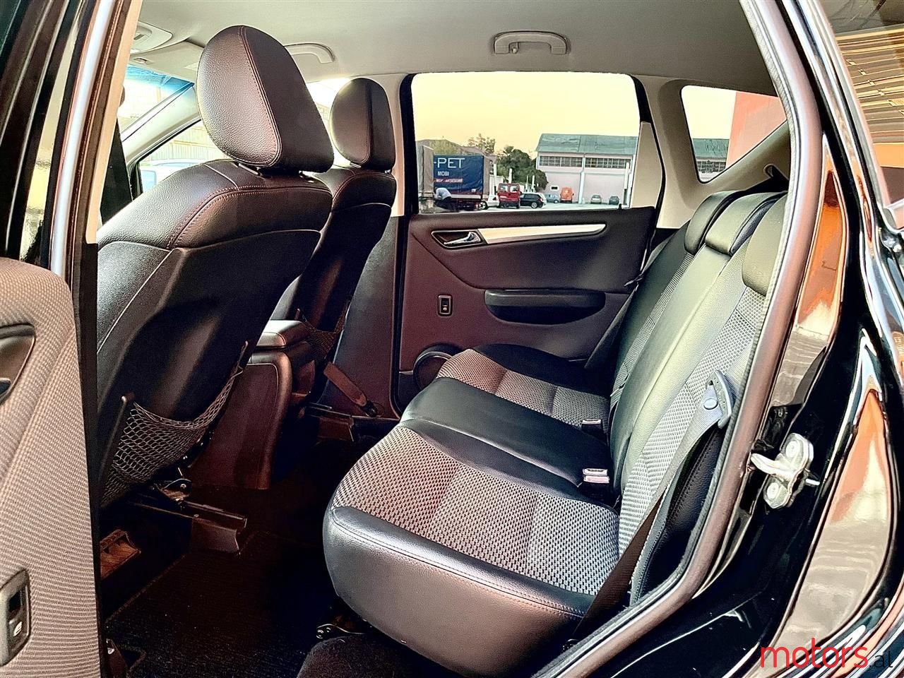 2010' Mercedes-Benz A 200 photo #5