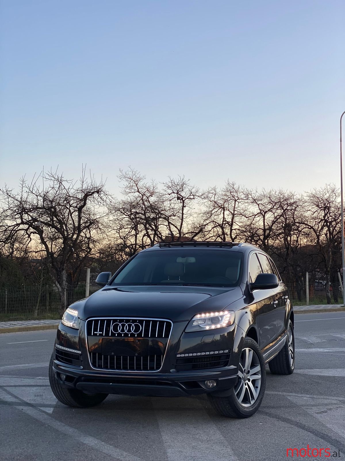 2011' Audi Q7 photo #3