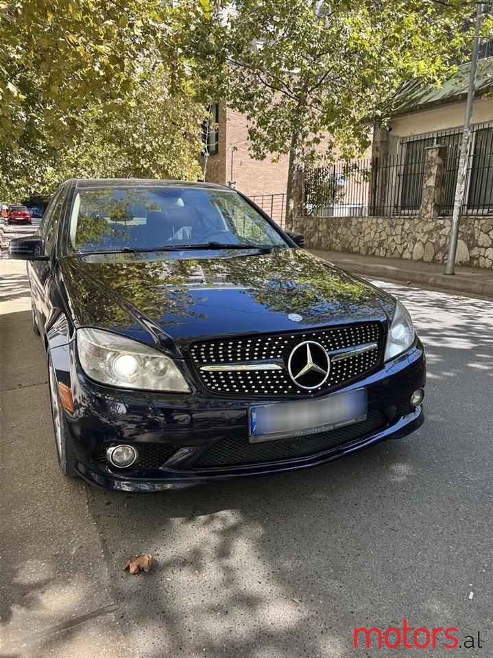 2010' Mercedes-Benz C 300 photo #2