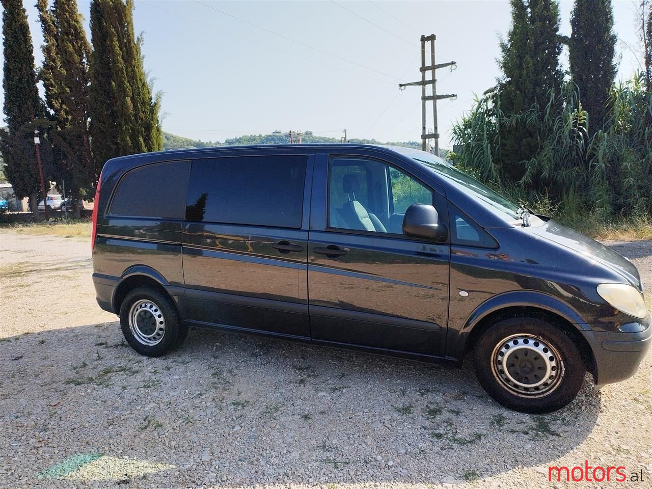 2006' Mercedes-Benz Viano photo #6