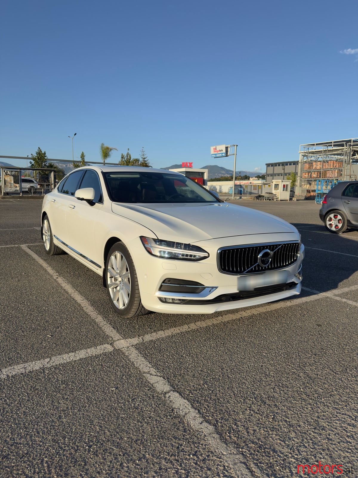 2018' Volvo S90 photo #5