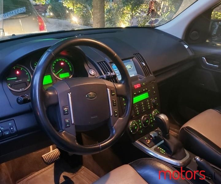 2009' Land Rover Freelander photo #4