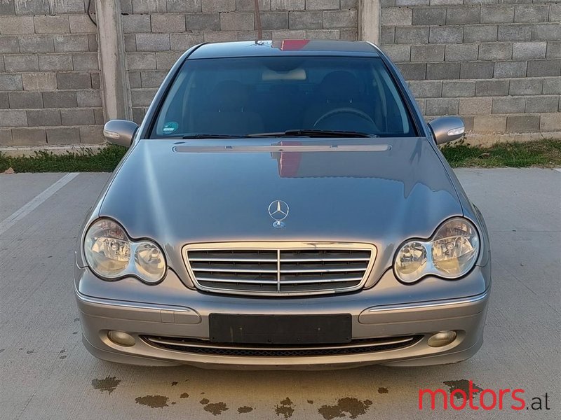 2004' Mercedes-Benz C 180 photo #1