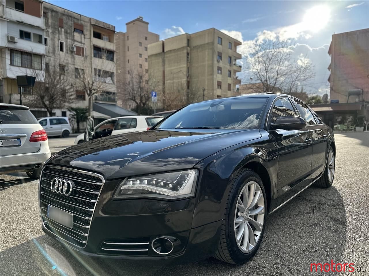 2011' Audi A8 photo #4