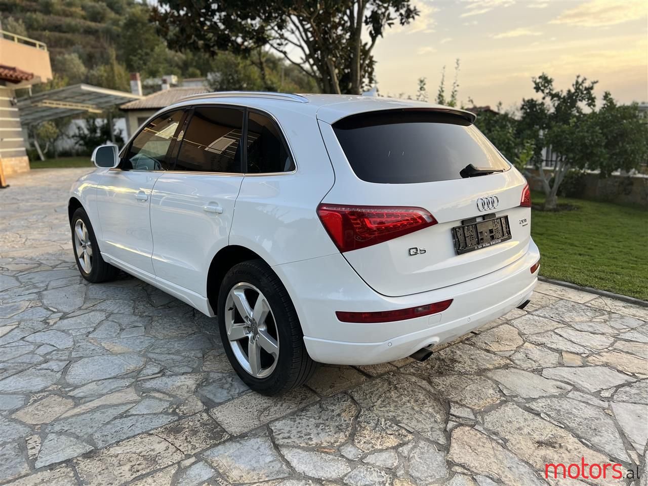 2011' Audi Q5 photo #3