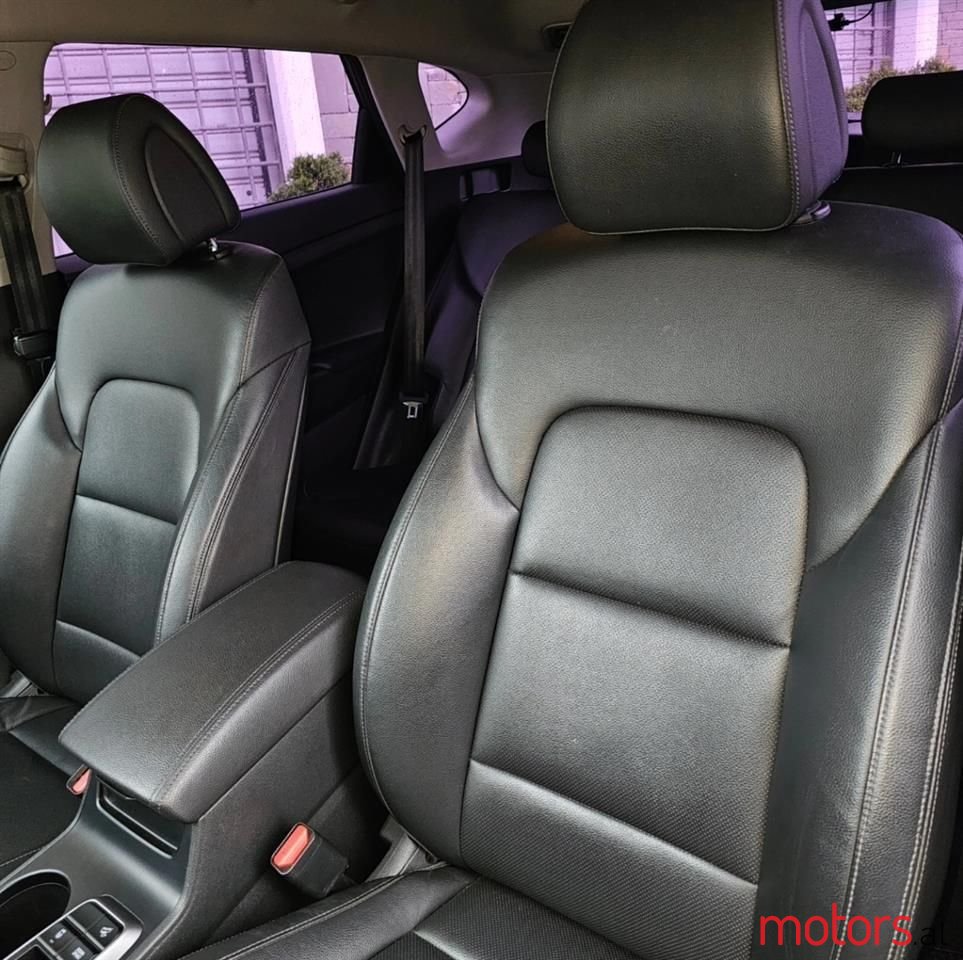 2016' Hyundai Tucson photo #6