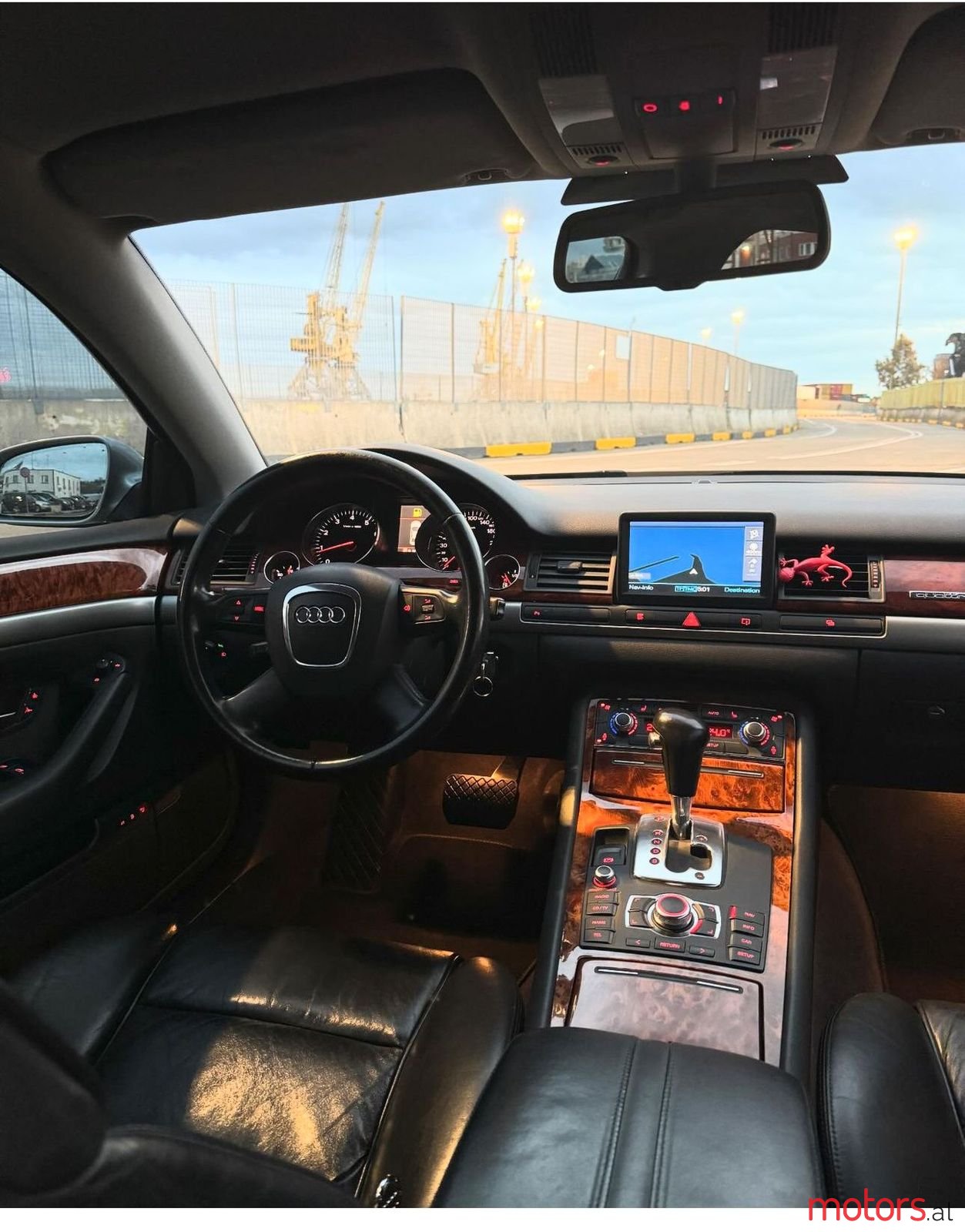 2006' Audi A8 photo #4