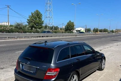 2010' Mercedes-Benz C 220