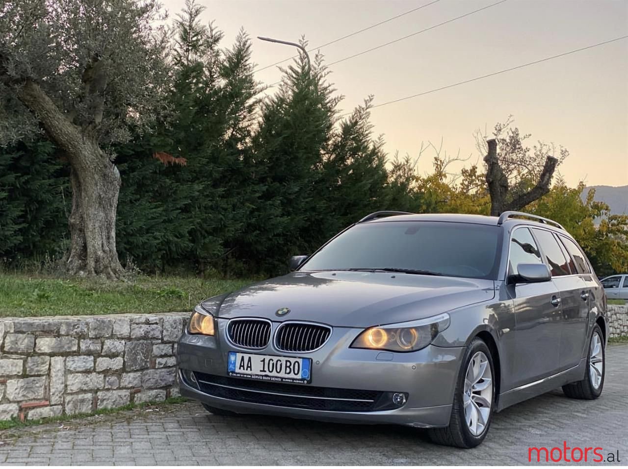 2008' BMW 530 photo #4