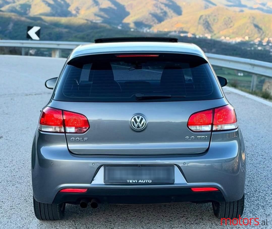 2012' Volkswagen Golf photo #4