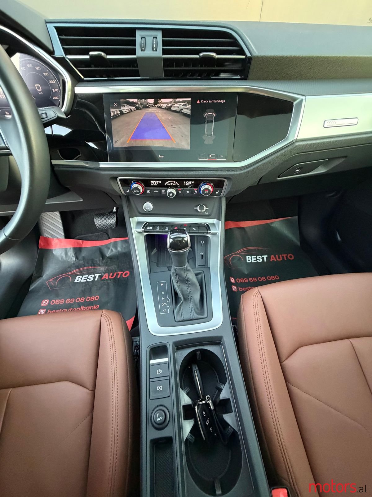 2020' Audi Q3 photo #3