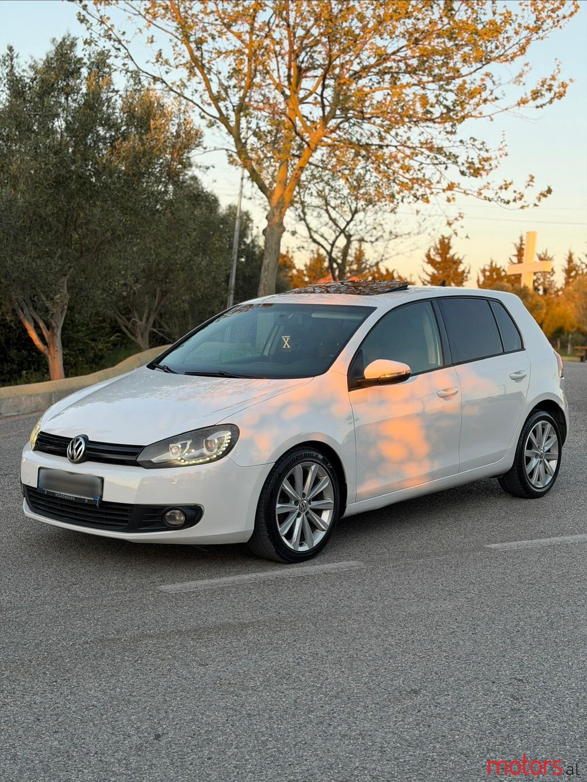 2013' Volkswagen Golf photo #6