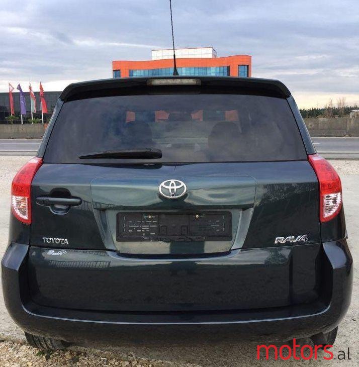 2006' Toyota RAV4 photo #2
