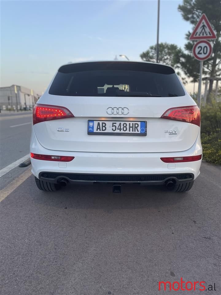 2012' Audi Q5 photo #4