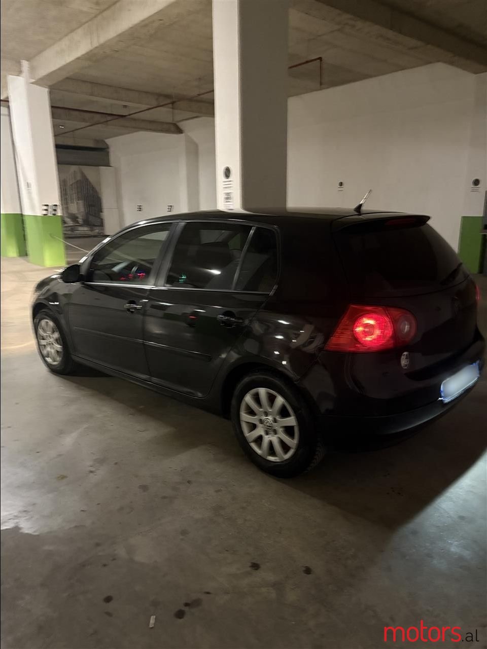 2007' Volkswagen Golf photo #3