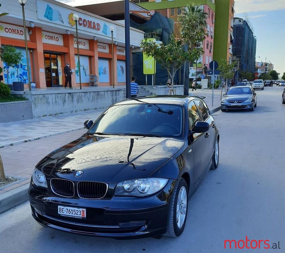 2010' BMW 120 photo #1