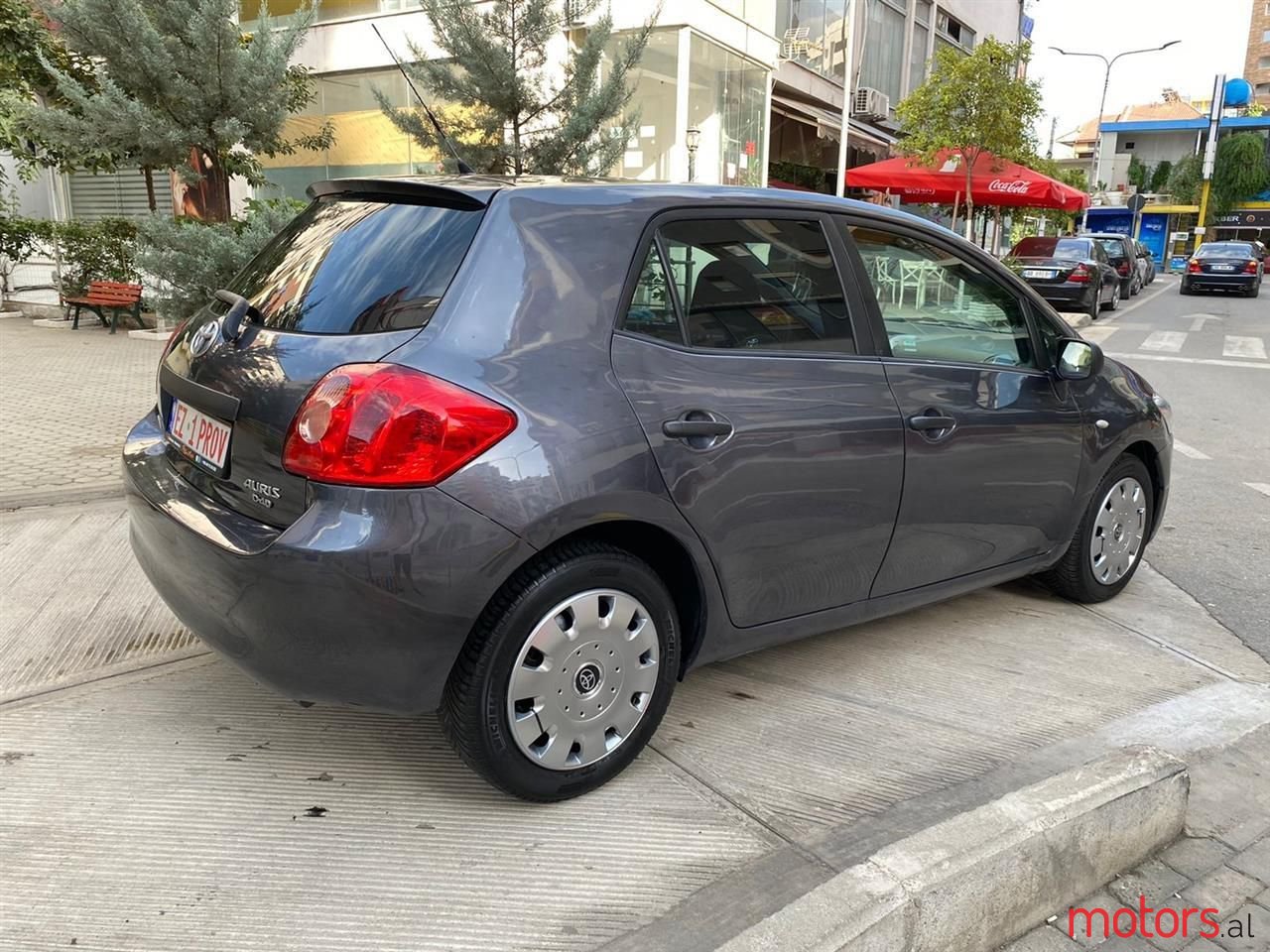 2007' Toyota Auris photo #4