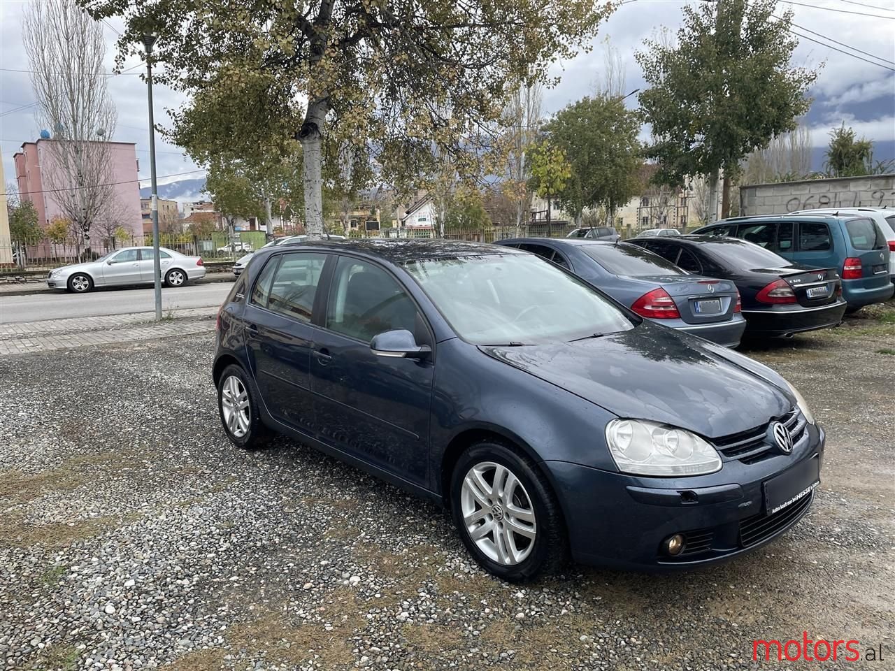 2006' Volkswagen Golf photo #2