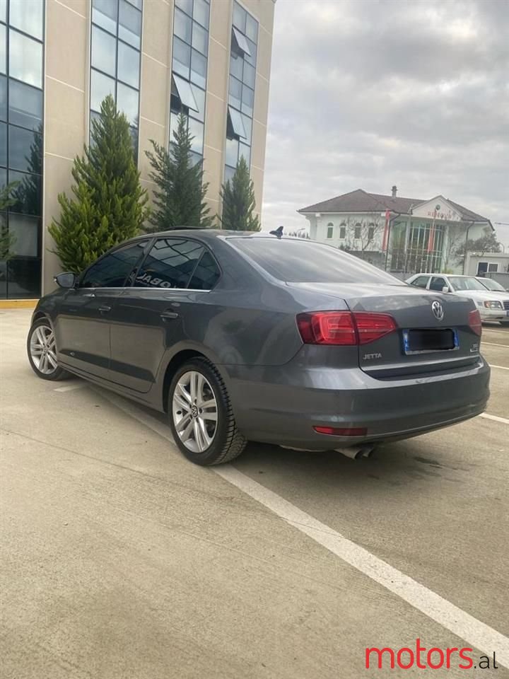 2016' Volkswagen Jetta photo #3