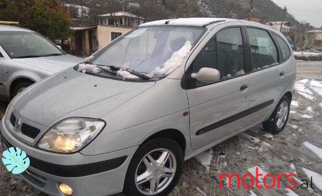 2001' Renault Scenic photo #1
