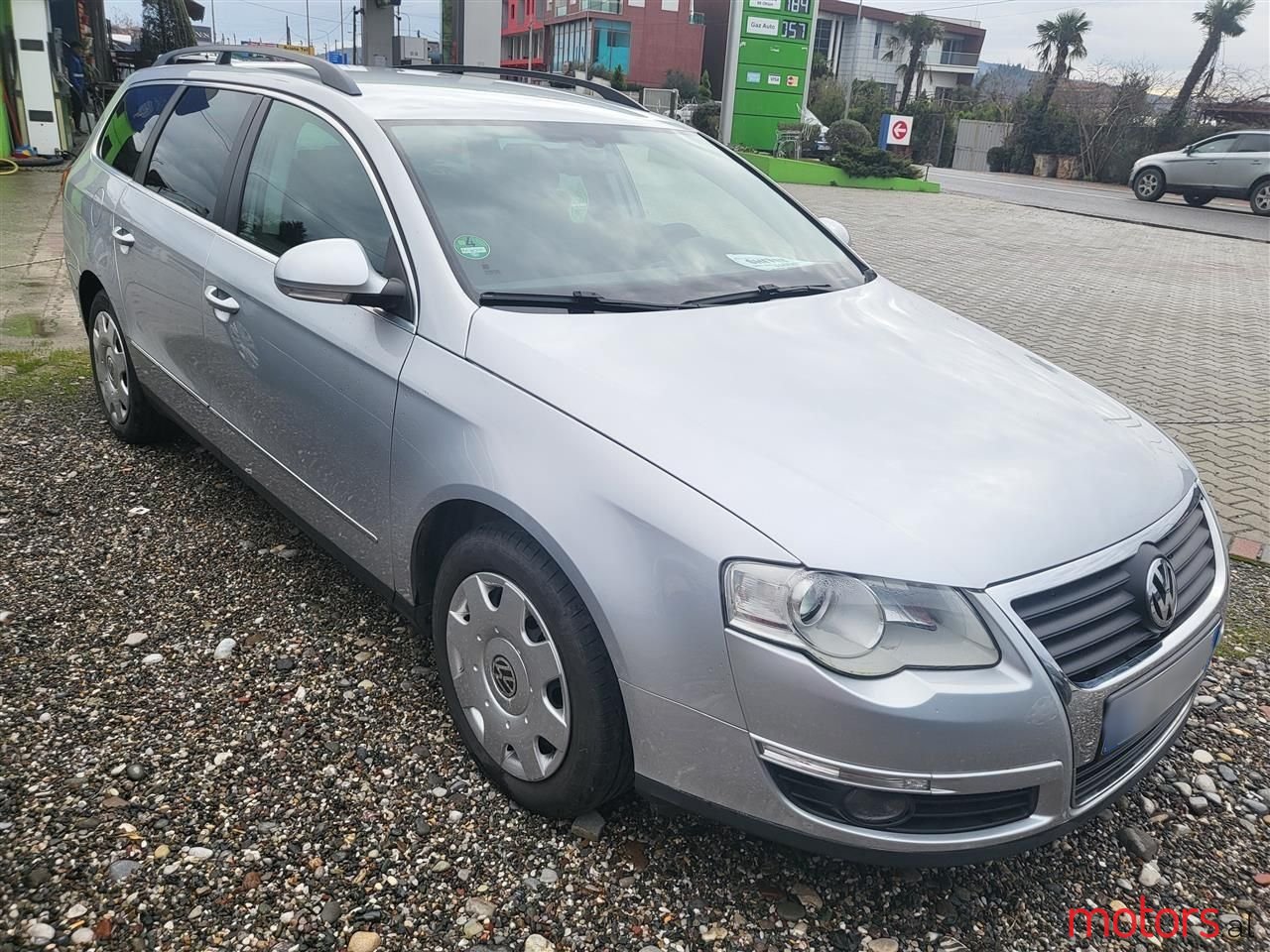 2007' Volkswagen Passat photo #4