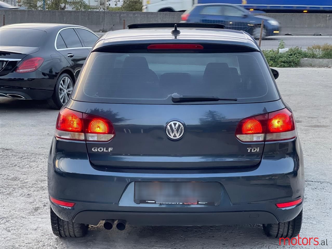 2012' Volkswagen Golf photo #5