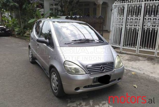 2000' Mercedes-Benz A-Class photo #1