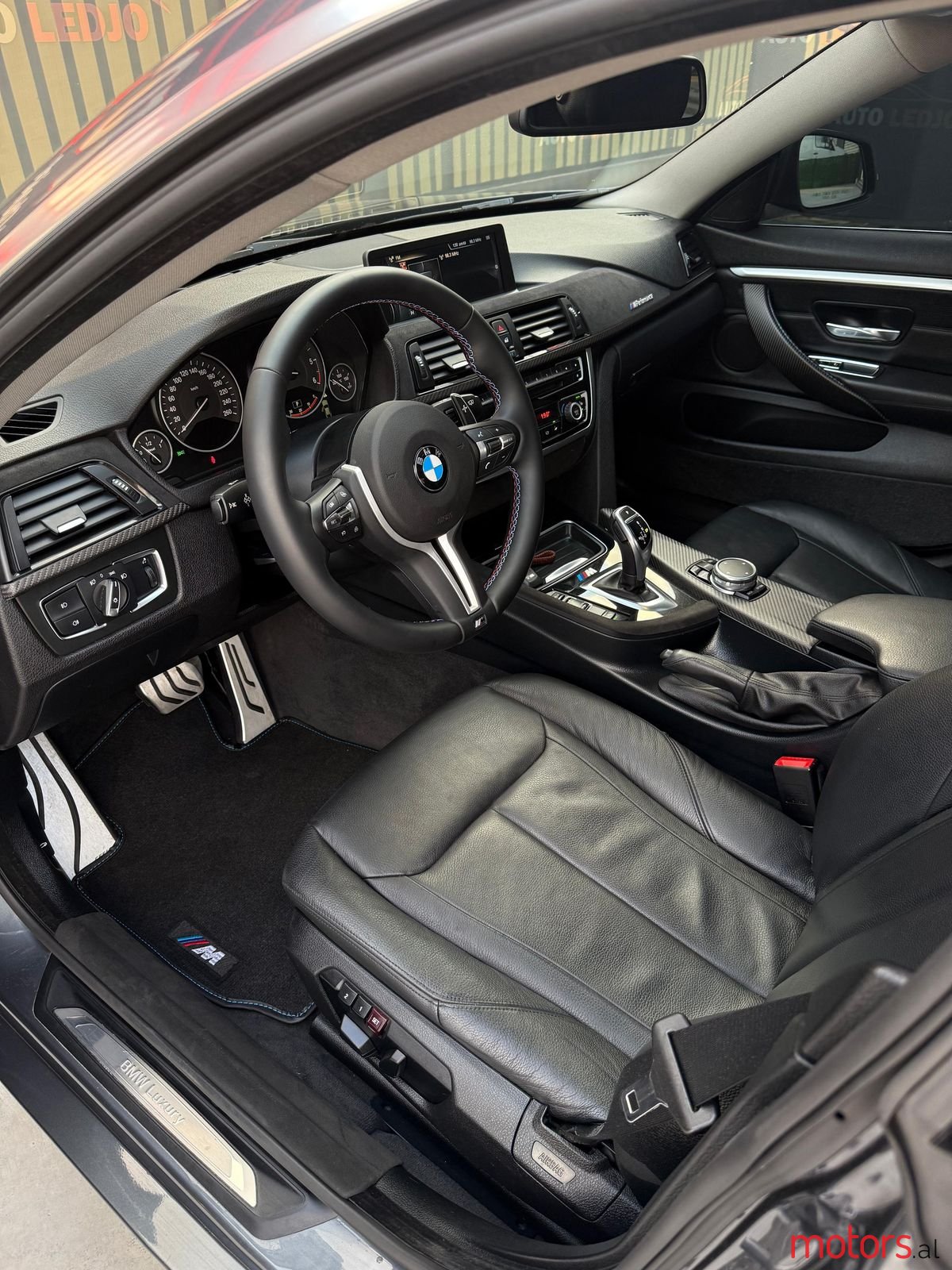 2015' BMW 420 photo #2