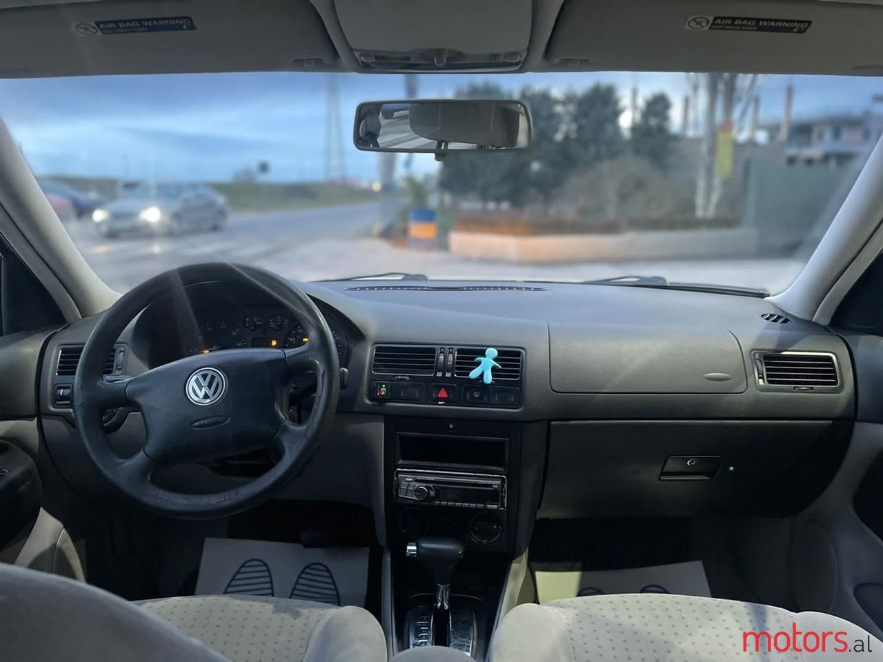 2000' Volkswagen Jetta photo #5