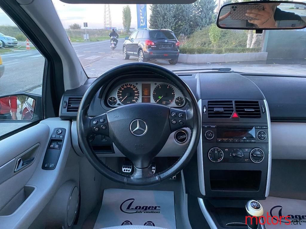 2006' Mercedes-Benz A 160 photo #4