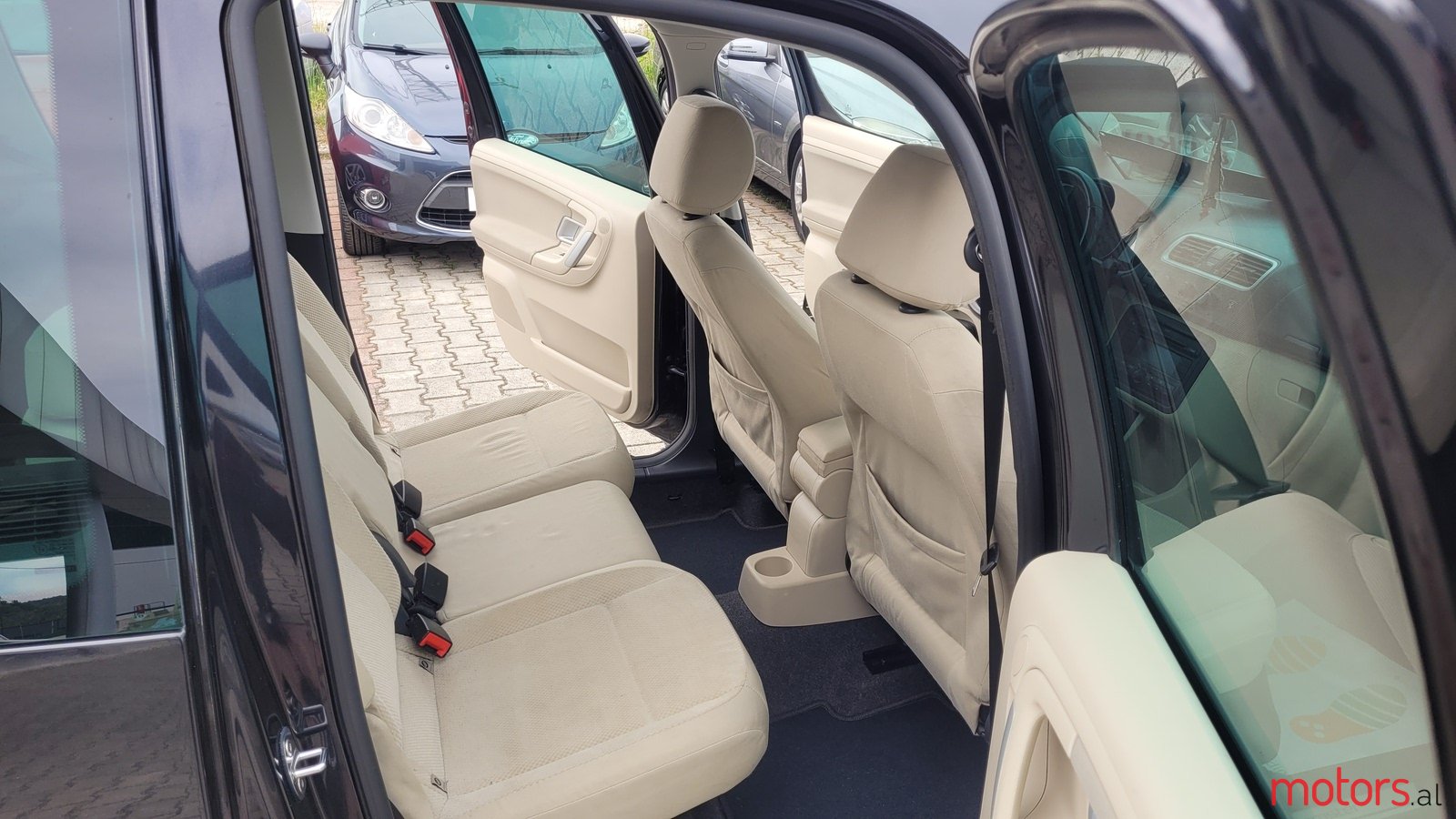 2008' Skoda Roomster photo #3