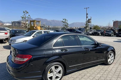 2008' Mercedes-Benz C 220