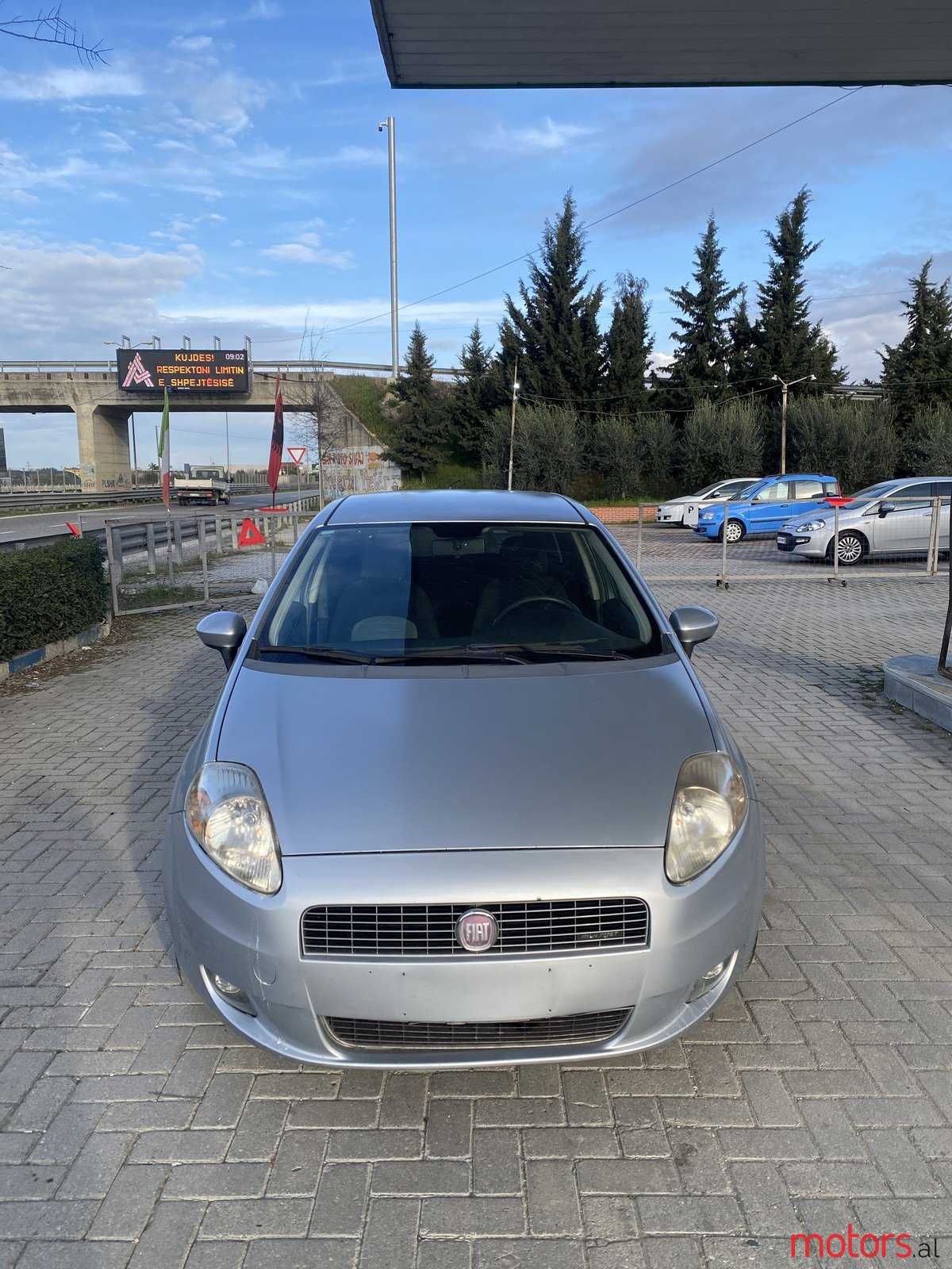 2009' Fiat Grande Punto photo #3