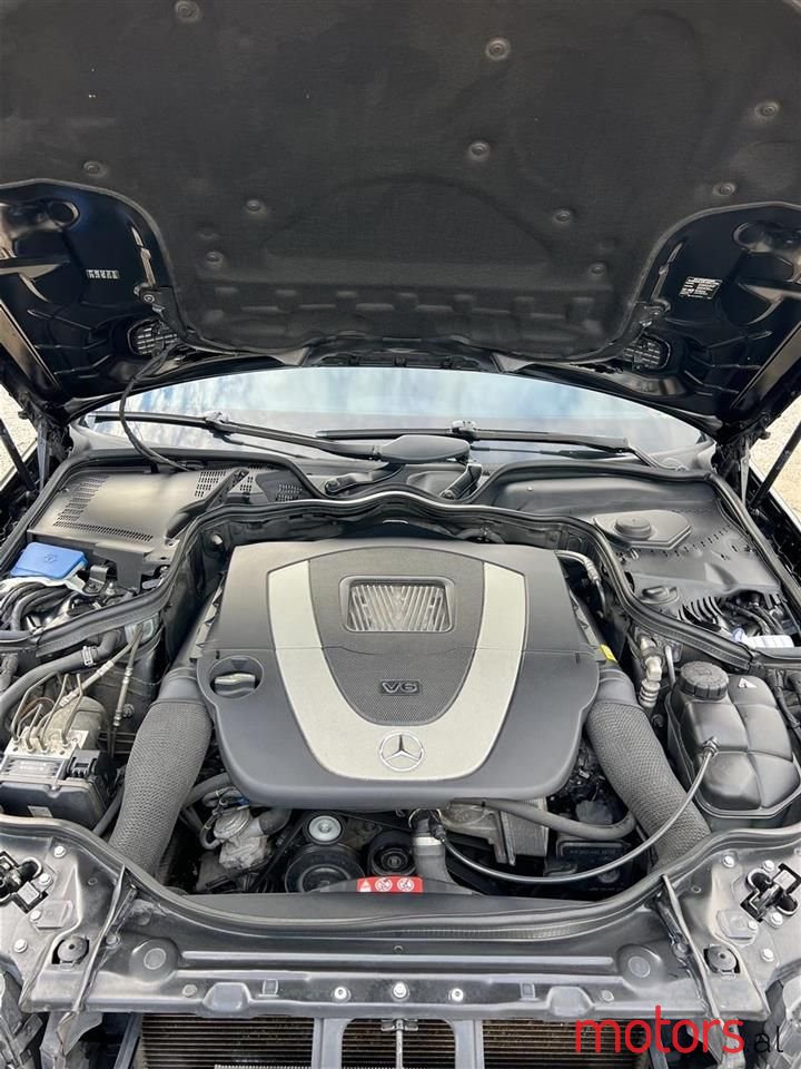 2008' Mercedes-Benz E 280 photo #3