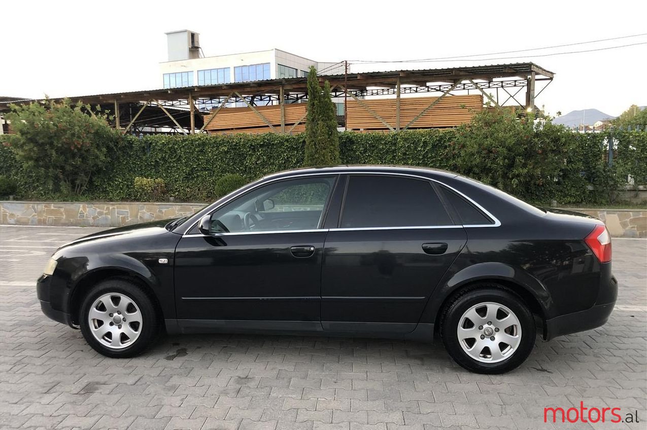 2002' Audi A4 photo #1